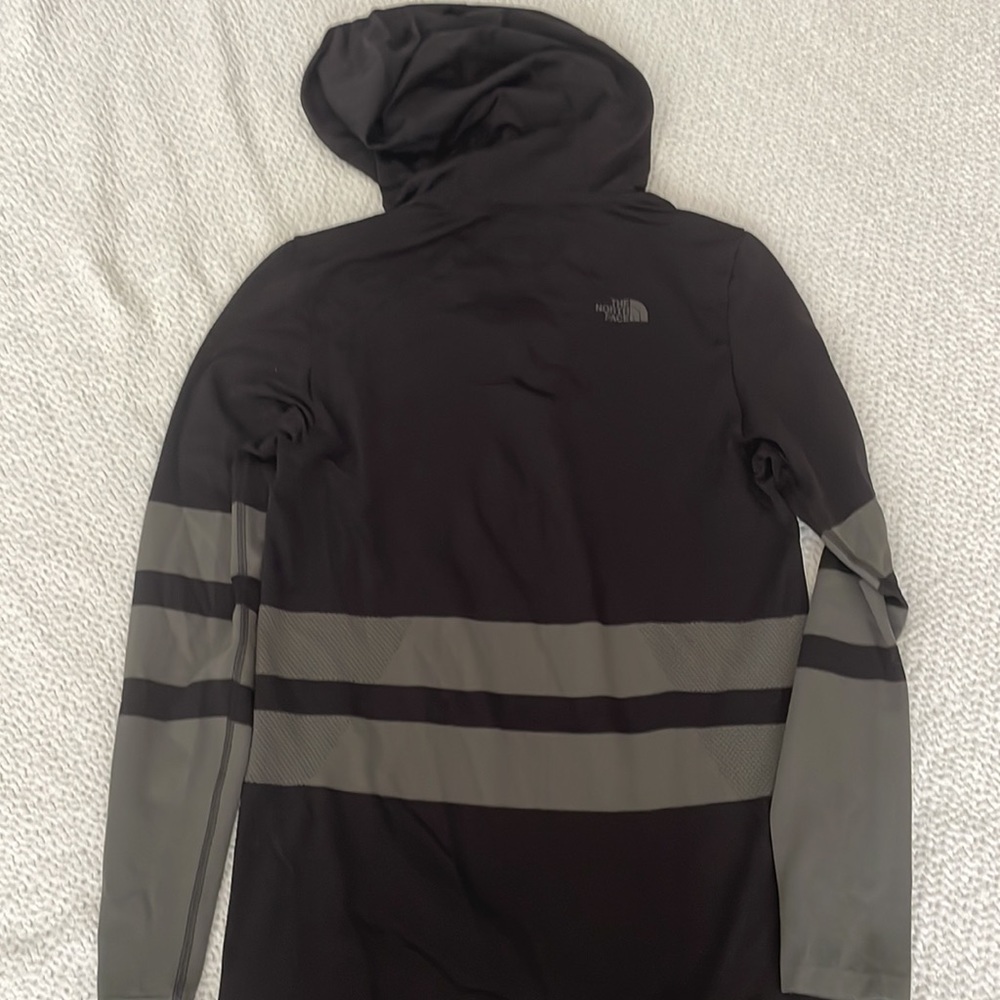 North Face Hooded Longsleeve Base Layer - Picture 5 of 6